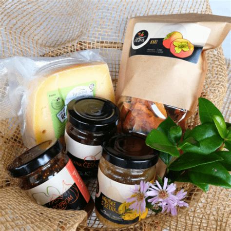 veganski darilni paket lokalnih izdelkov