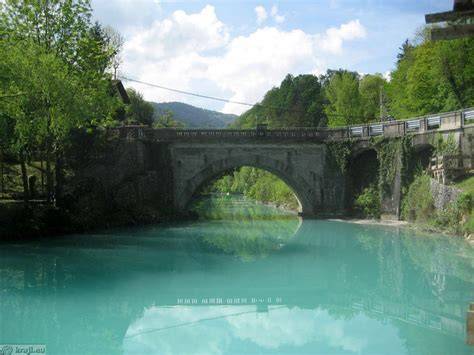 jezero Most na Soči in sotočje rek