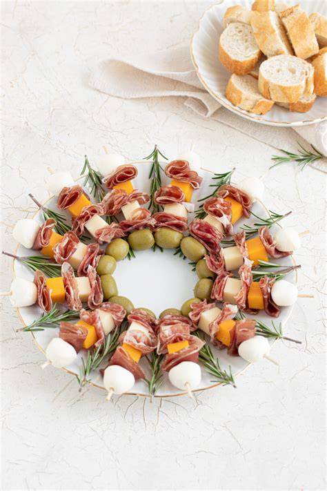 Pavlova v obliki božičnega venčka
