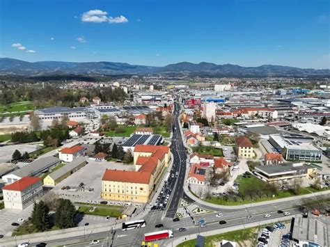 Kopensko središče Kopra z mestnimi slaščičarnami
