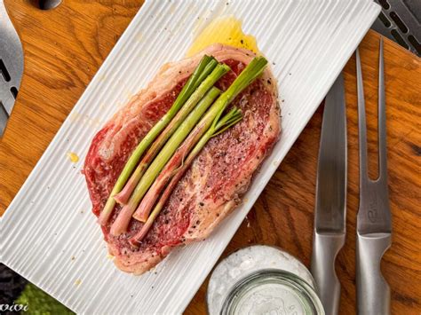 Prerez govejega hrbta in bržolni steak