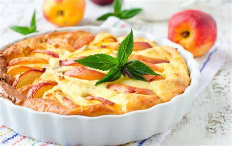 pita iz mascarponeja skute breskev brez peke